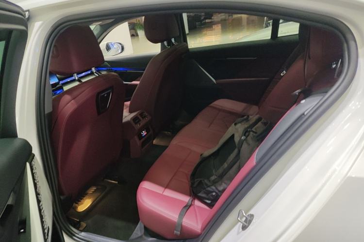 Used BMW 5 Series 2024 530Li Leading Model M Sport Package Left Rear Seat