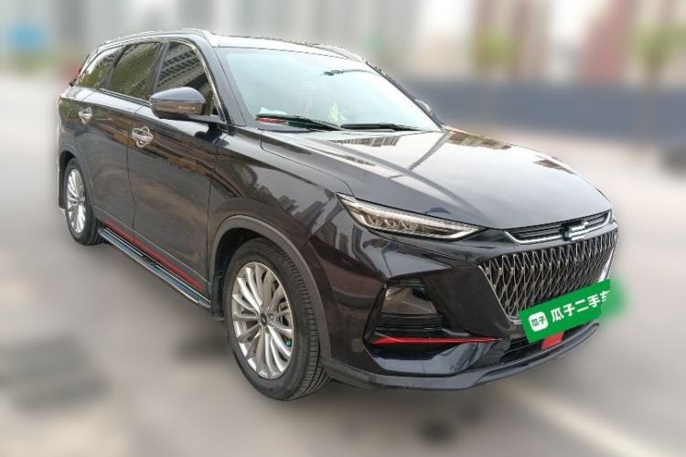 Used CHANGAN OSHAN X7 PLUS 2022 1.5T Blue Whale Edition Automatic Prestige 7-Seater Front Right 45 Deg