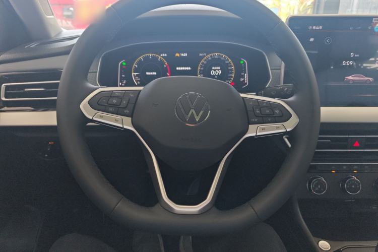 Used Volkswagen Lavida 2024 1.5L Automatic Starry Sky 5 Million Edition Steering Wheel