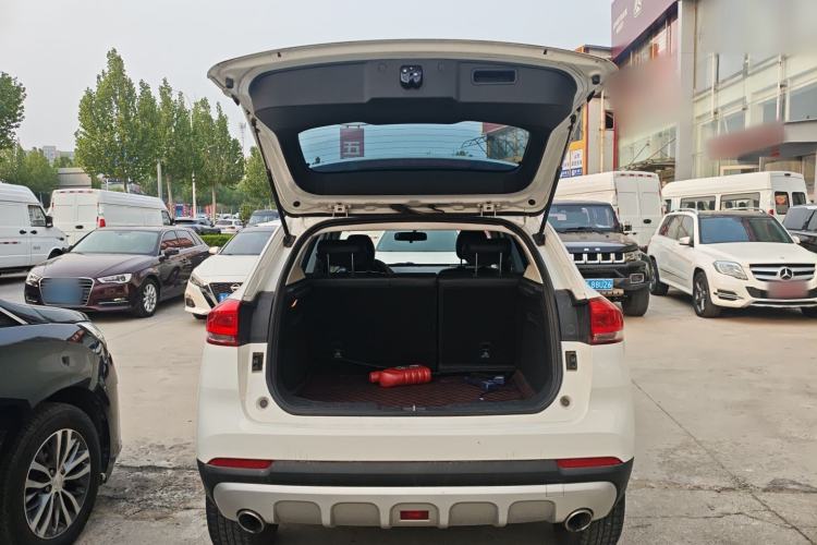 Used Haval H2s 2018 Blue Label 1.5T Dual-Clutch Comfort Model Trunk