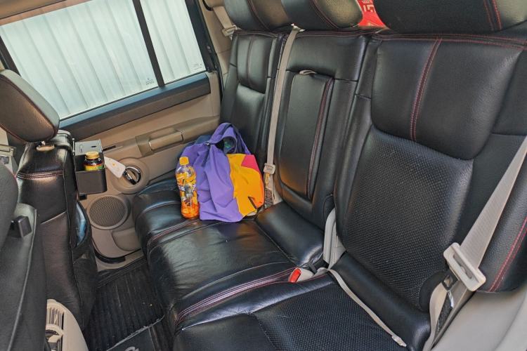 Used Jeep Commander Classic 2007 4.7 Left Rear Seat