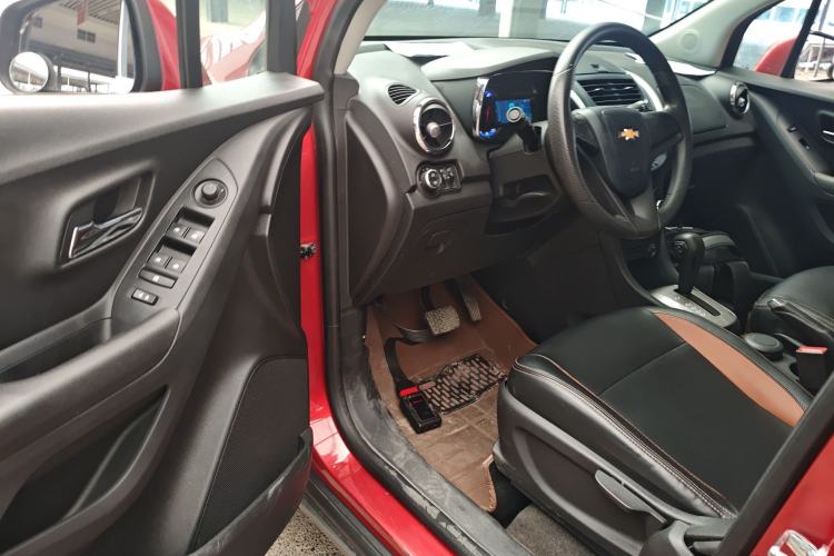 Used Chevrolet Trax 2016 1.4T Automatic Two-Wheel Drive Comfort Version with Sunroof