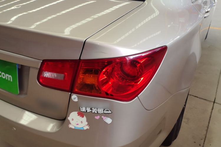 Used Roewe 350 2014 1.5L Automatic Xunda Edition