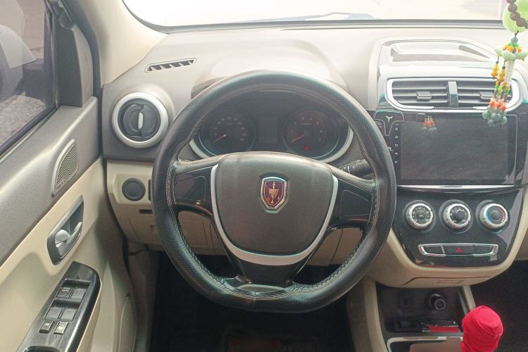 Used Jinbei 750 2015 1.5L Luxury Model