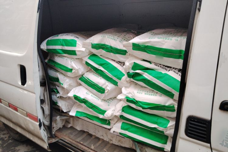 Used Jinbei Hiace 2016 2.2L Express Van Version V22
