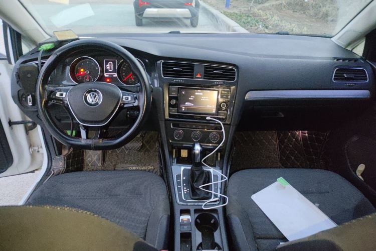 Used Volkswagen Golf 2018 1.6L Automatic Comfort Model
