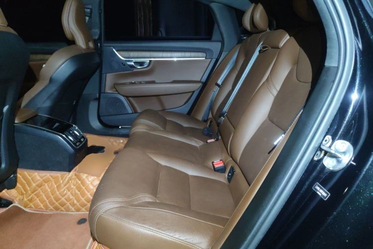 Used Volvo S90 2024 B5 Zhiyuan Luxury Edition