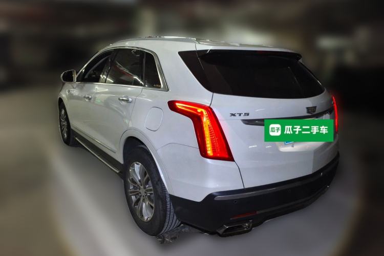 Used Cadillac XT5 2018 25T Luxury Model Rear Left 45 Deg
