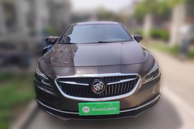 Used Buick LaCrosse 2018 28T Elite Edition Front