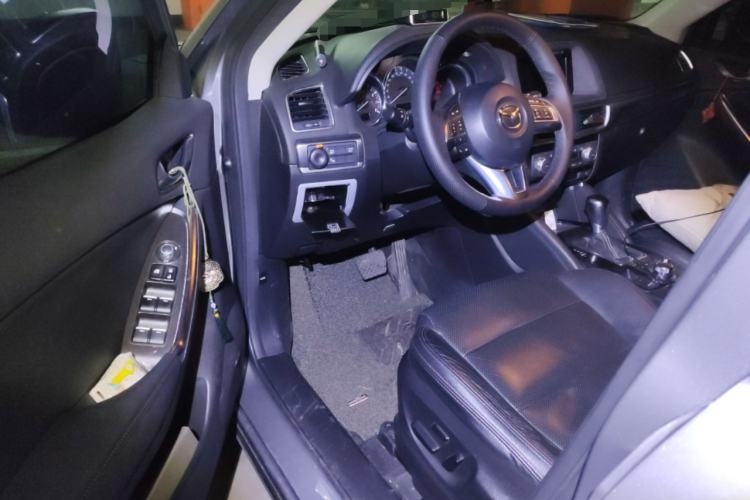 Used Mazda CX-5 2015 2.5L Automatic 4x4 Flagship Model
