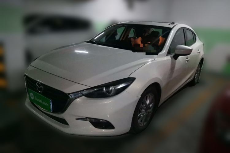 Used Mazda 3 Axela 2017 Sedan 1.5L Automatic Luxury Model China VI Standard