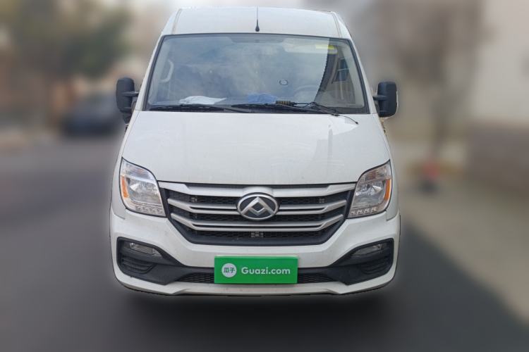 Used SAIC MAXUS Xintu V80 2023 2.0T Manual Classic Aoyuntong Short Wheelbase Mid-Roof 5/6-Seater