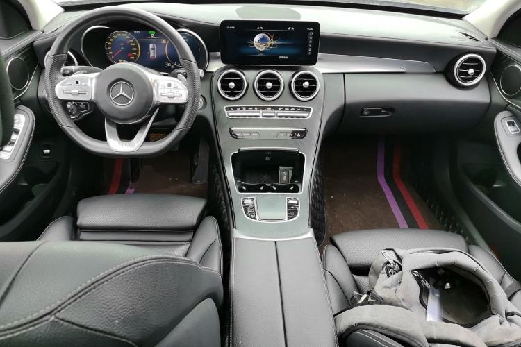 Used Mercedes-Benz C-Class 2020 Restyled C 260 L Sport Edition Center Console