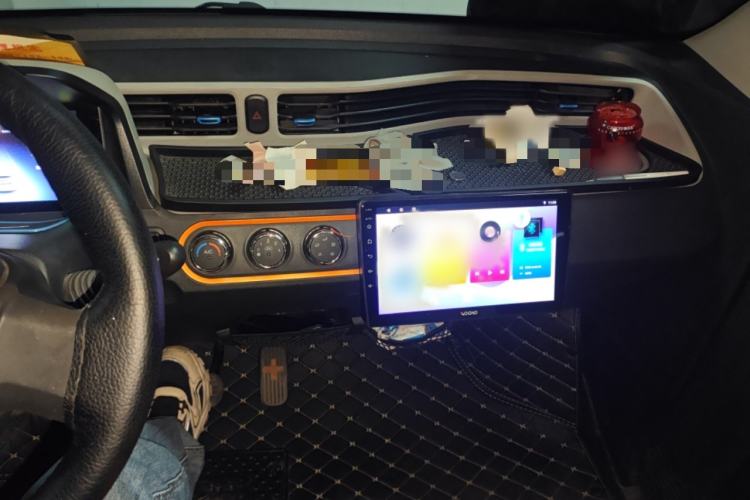 Used Wuling Hongguang MINIEV 2020 Freedom Version Lithium Iron Phosphate Audio And AC Panel