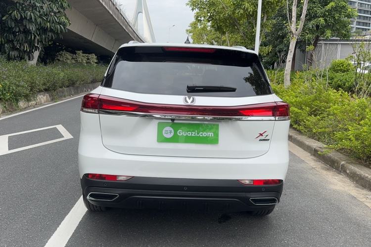 Used Oshan X7 PLUS 2023 Enjoy Edition 1.5T Automatic Pilot Model 7 Seats