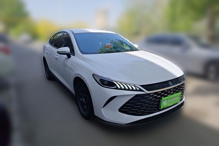 Used BYD Qin PLUS 2025 DM-i Smart Drive 55KM Leading Model
