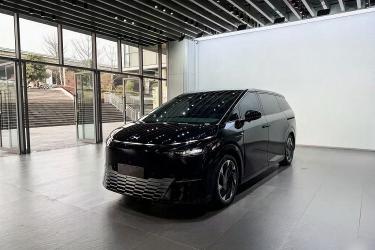 Used XPeng X9 2024 640 All-Wheel Drive High-Performance Max