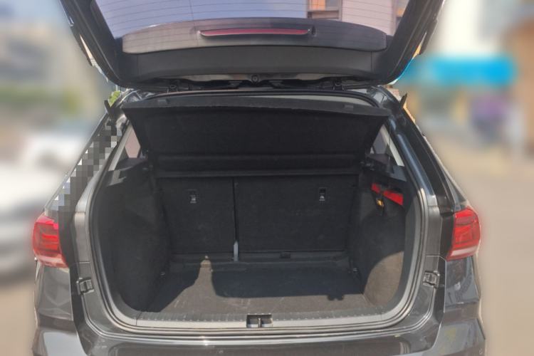 Used Volkswagen Tharu 2021 280TSI Two-Wheel-Drive Luxury Edition
