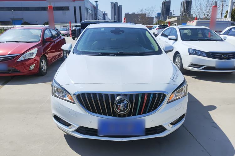 Used Buick Verano 2017 Sedan 20T Dual-Clutch Flagship Model
