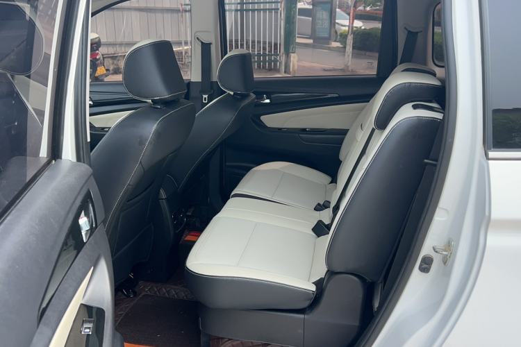 Used CHANGAN KAICHENG Oushang A600 2018 1.6L Automatic Luxury Model
