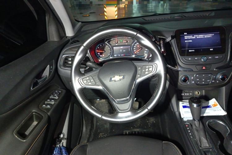 Used Chevrolet Equinox 2019 535T Automatic YuJie Edition China VI
