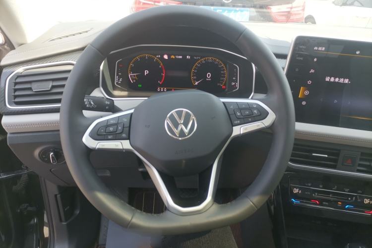 Used Volkswagen Tayron 2023 280TSI Two-Wheel-Drive Luxury Plus Advanced Version Steering Wheel