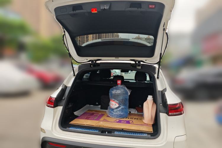 Used Mercedes-Benz EQC 2020 EQC 400 4MATIC Trunk