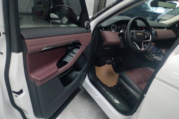 Used Land Rover Range Rover Evoque 2023 Aurora L 249 PS Luxury Edition