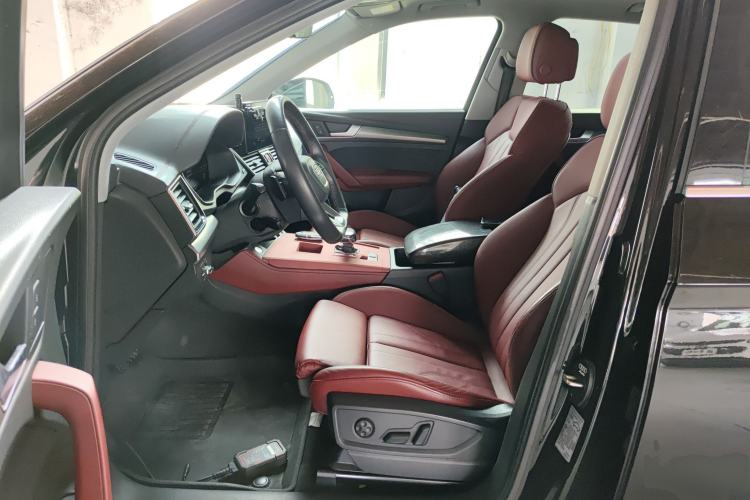 Used Audi Q5L 2022 Updated 40T Luxury Dynamic Edition Left Front Seat