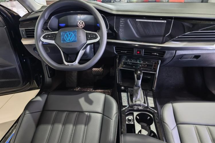 Used Volkswagen Passat New Energy 2025 430 PHEV Hybrid Business Edition