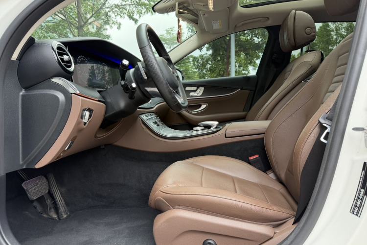 Used Mercedes-Benz E-Class 2018 E 300 L Sporty and Stylish Model Left Front Seat