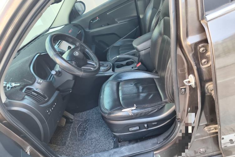 Used Kia Sportage R 2011 2.4L Automatic 4x4 Premium Edition Left Front Seat