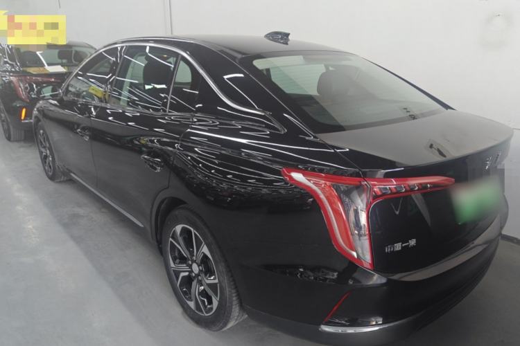 Used Hongqi E-QM5 2023 Base Travel Edition
