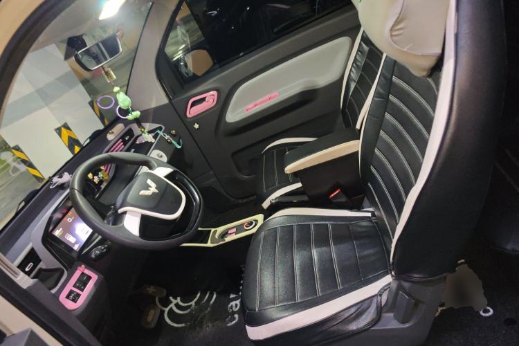 Used Wuling Hongguang MINIEV 2021 Macaron Premium Model – Lithium Iron Phosphate
