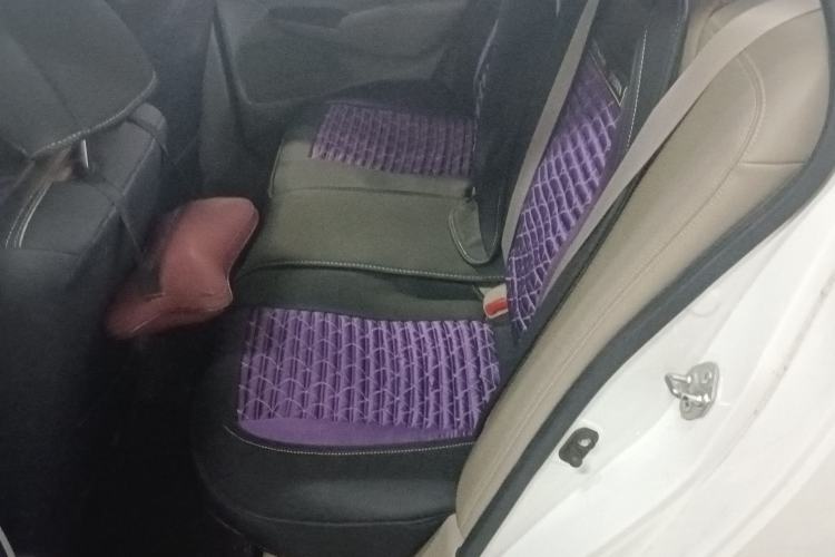 Used CIIMO 2015 1.8L Automatic Luxury Edition