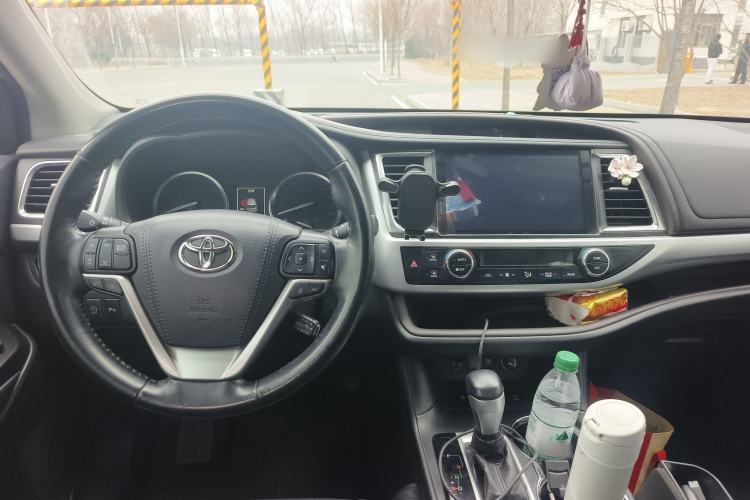 Used Toyota Highlander 2018 2.0T Four-Wheel Drive Prestige Version 7 Seats China VI Standard