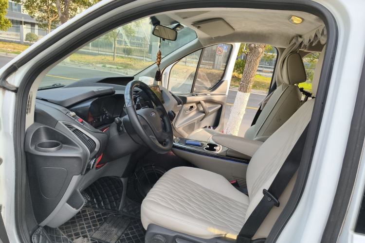 Used Ford Transit 2019 2.0T Diesel Multi-Purpose Commercial Vehicle Mid-Drive Mid-Roof 6-Seater China VI Standard