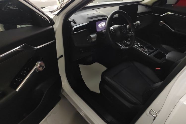 Used GAC Trumpchi EMKOO 2022 1.5T Supernova Pro Edition
