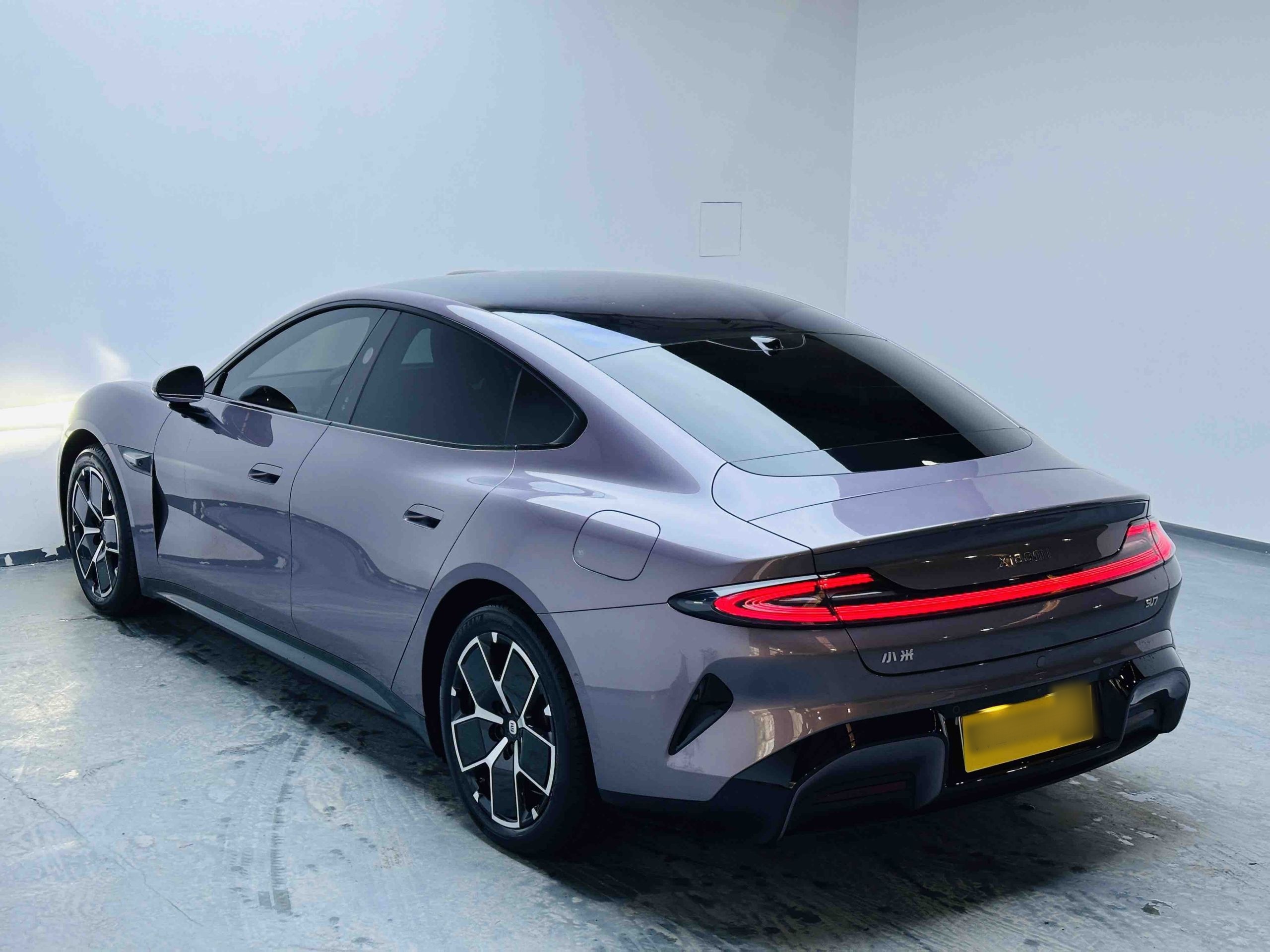 Xiaomi Auto SU7 2024 Rear-Drive Ultra-Long Range Advanced Pro-Level Intelligent Driving Version — снимка 4