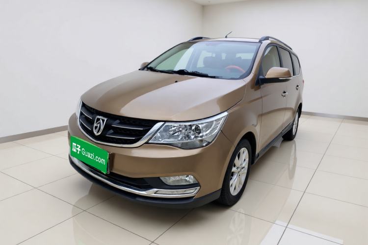 Used Baojun 730 2016 1.5L Manual Comfort Version 7 Seats China V Emission Standard