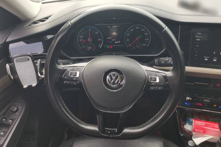 Used Volkswagen Passat New Energy 2020 430 PHEV Hybrid Luxury Edition China VI Standard