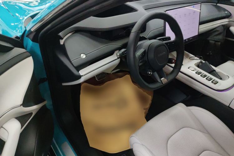 Used Xiaomi Auto SU7 2024 Four-Wheel Drive Ultra-Long Range Advanced Intelligent Driving Max Edition
