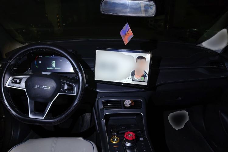 Used BYD Destroyer 05 2023 Champion Edition DM-i 120KM Prestige Model Interior 2