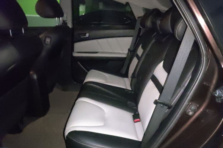 Used Luxgen U6 SUV 2014 1.8T Fashion Edition Left Rear Seat