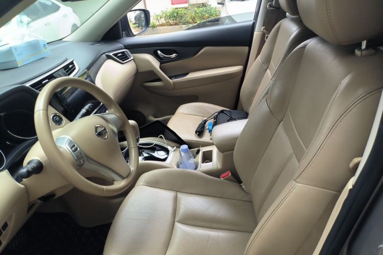 Used Nissan X-Trail 2014 2.0L CVT Comfort Edition 2WD