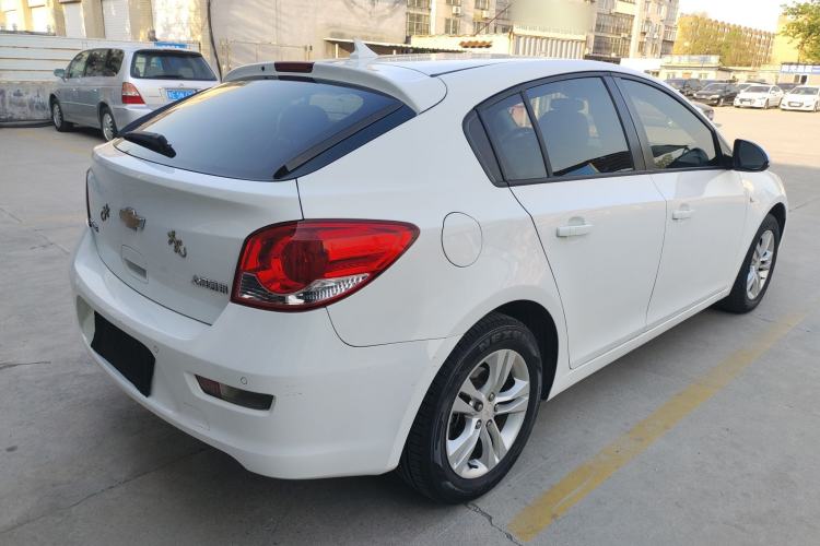 Used Chevrolet Cruze 2013 Hatchback 1.6L Automatic Luxury Model Rear Right 45 Deg