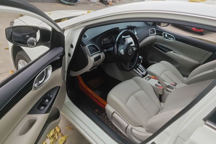 Used Nissan Sylphy 2019 1.6XV CVT Smart Connect Luxury Edition China VI Standard Driver Seat