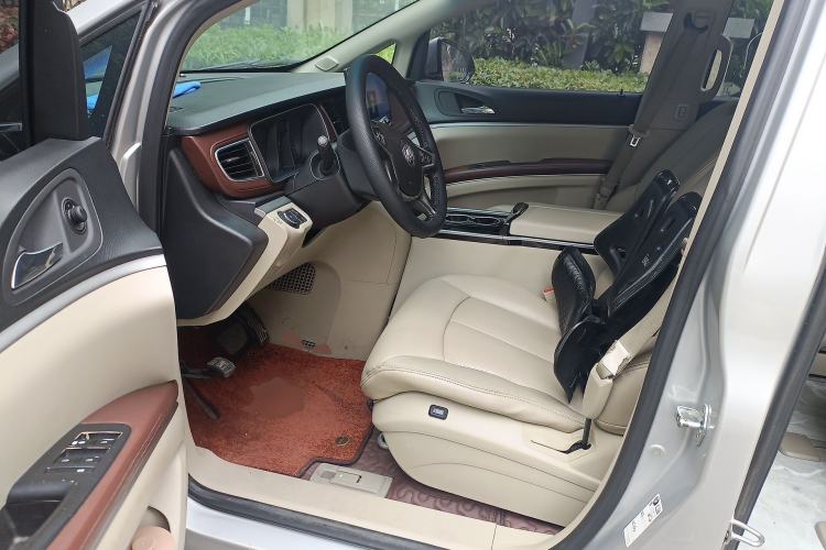 Used Buick GL8 2017 25S Comfort Version China V Standard
