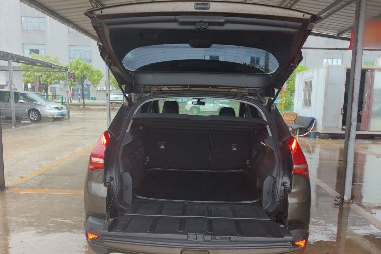 Used Peugeot 3008 2015 1.6THP Automatic Trend Edition Trunk