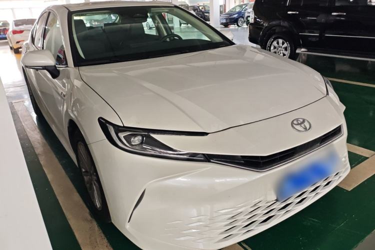 Used Toyota Camry 2024 Dual-Motor 2.0 HGVP Luxury Edition Front Right 45 Deg